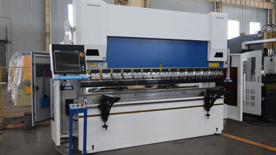 110 macchina del freno di Ton Cnc Sheet Metal Press di tonnellata 135 di tonnellata 120